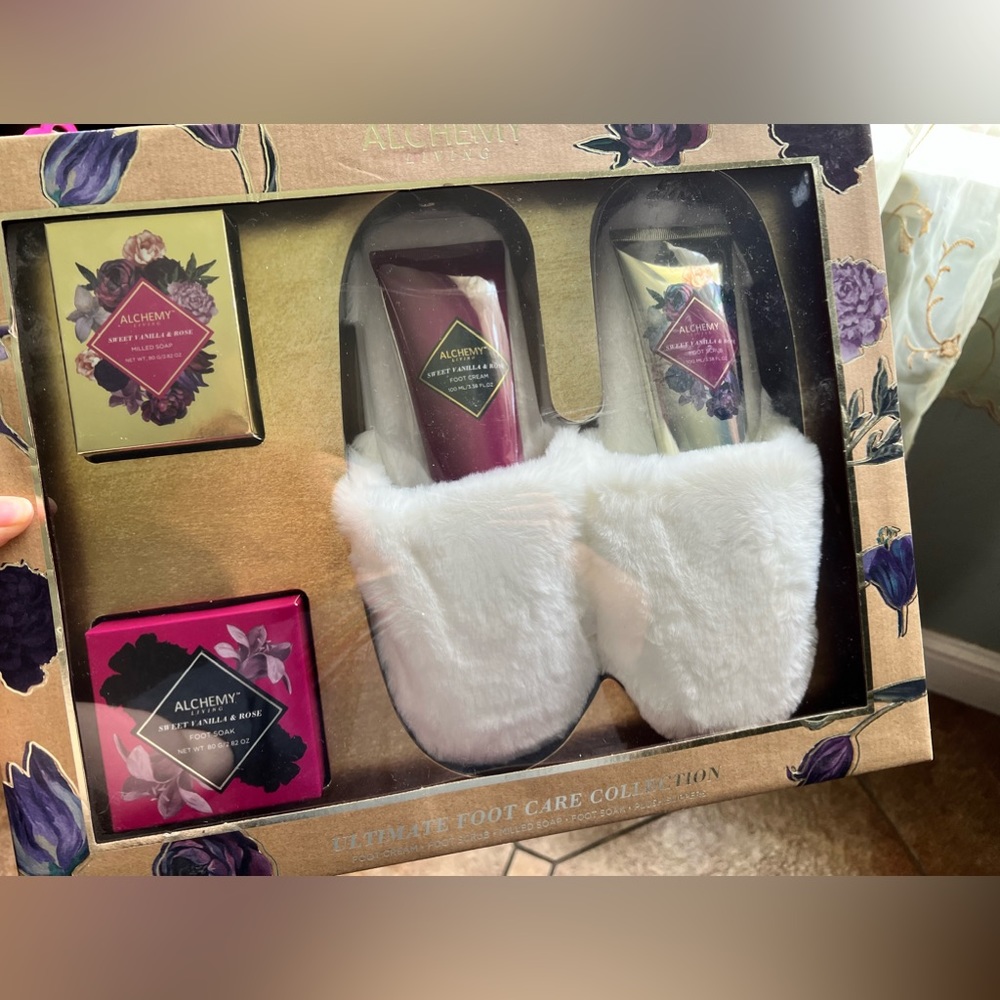 Complete foot care.